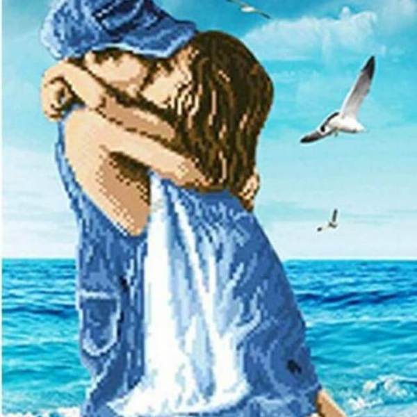 Kids Kissing in a Seashore - DIY Diamond Painting